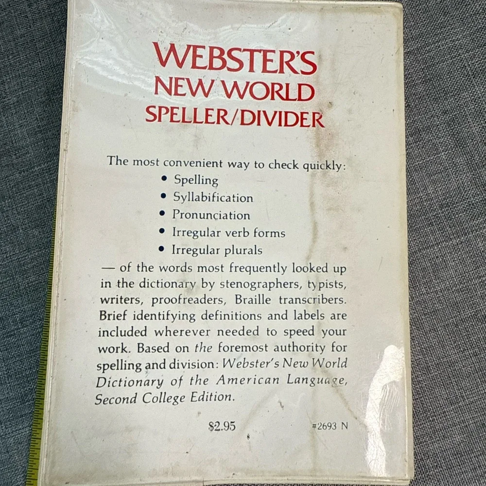 1979 Webster New World Speller / Divider